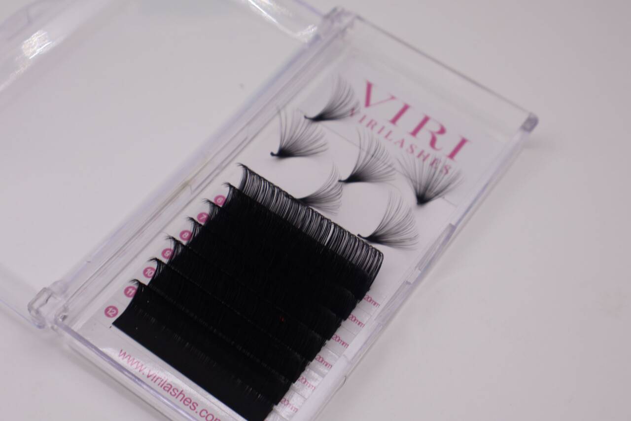 volume lashes 0.05