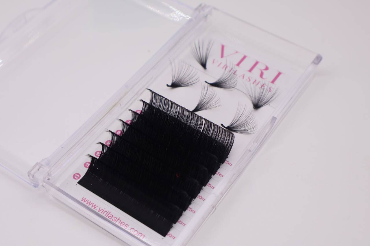 volume lashes 0.05